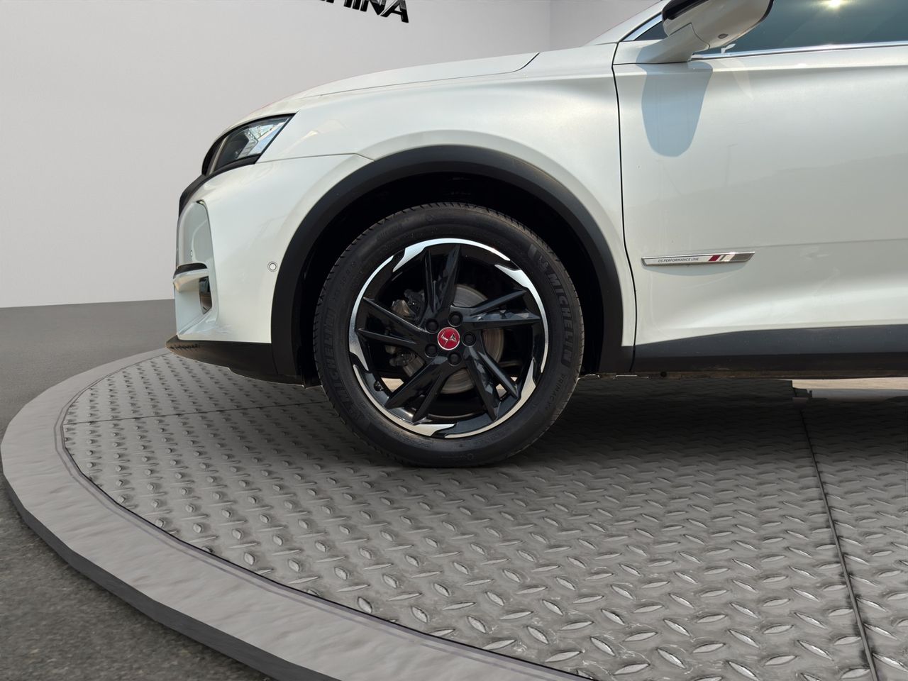 DS DS 7 Crossback BlueHDi DE 96kW (130CV) AT. PERF.LINE - Foto 2