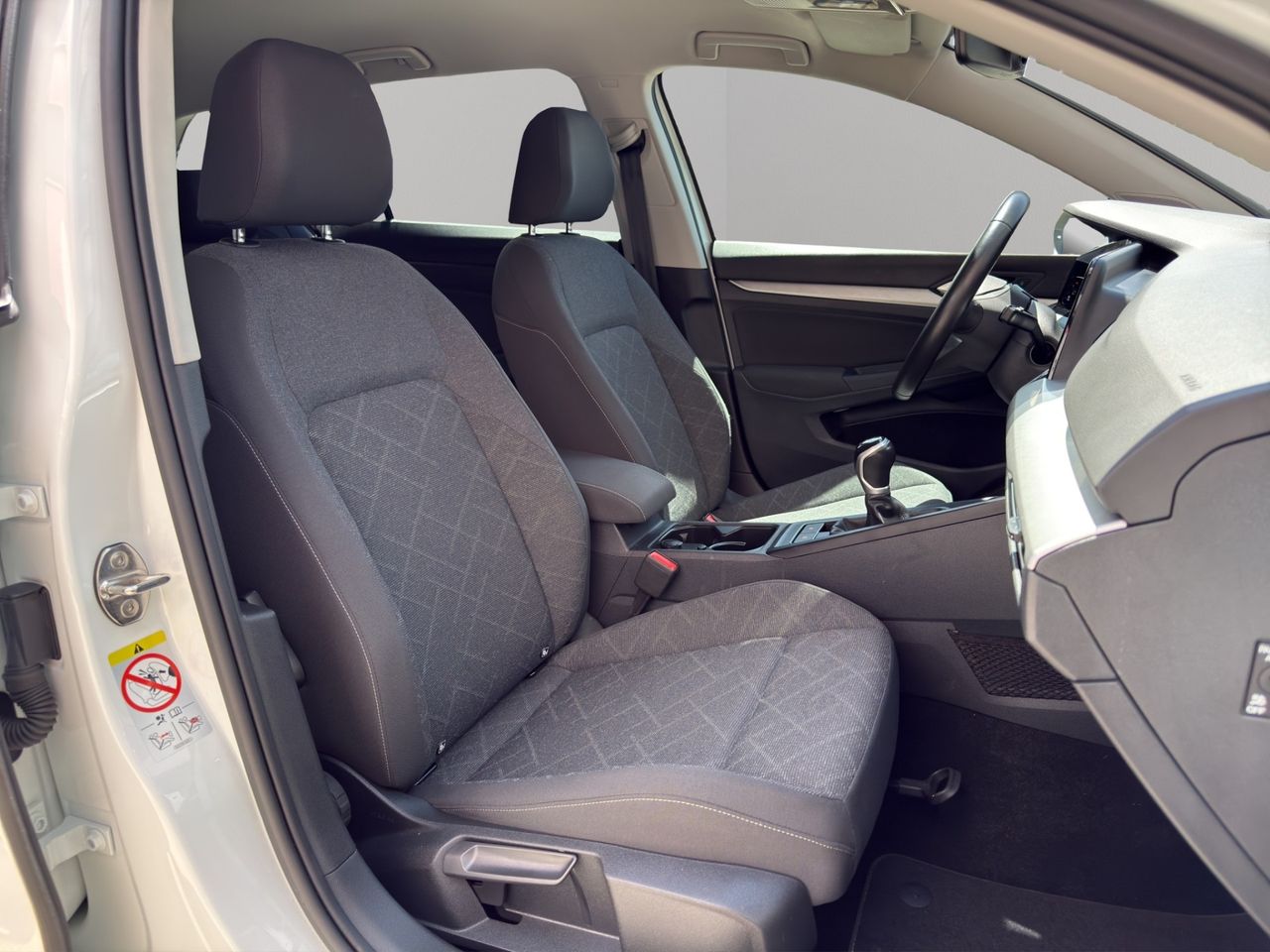 Volkswagen Golf Life 2.0 TDI 85kW (115CV) Variant - Foto 2