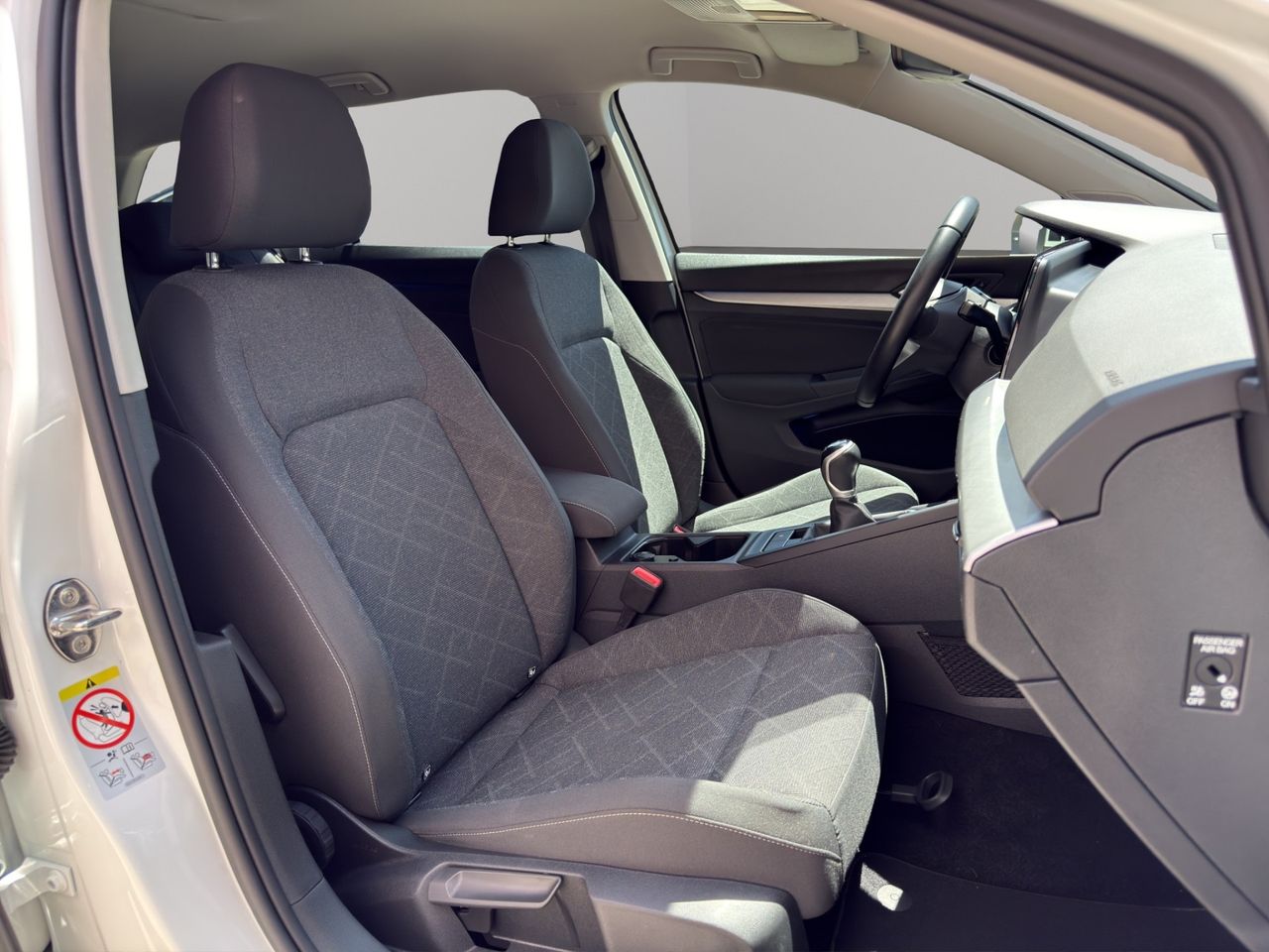Volkswagen Golf Life 2.0 TDI 85kW (115CV) Variant - Foto 2