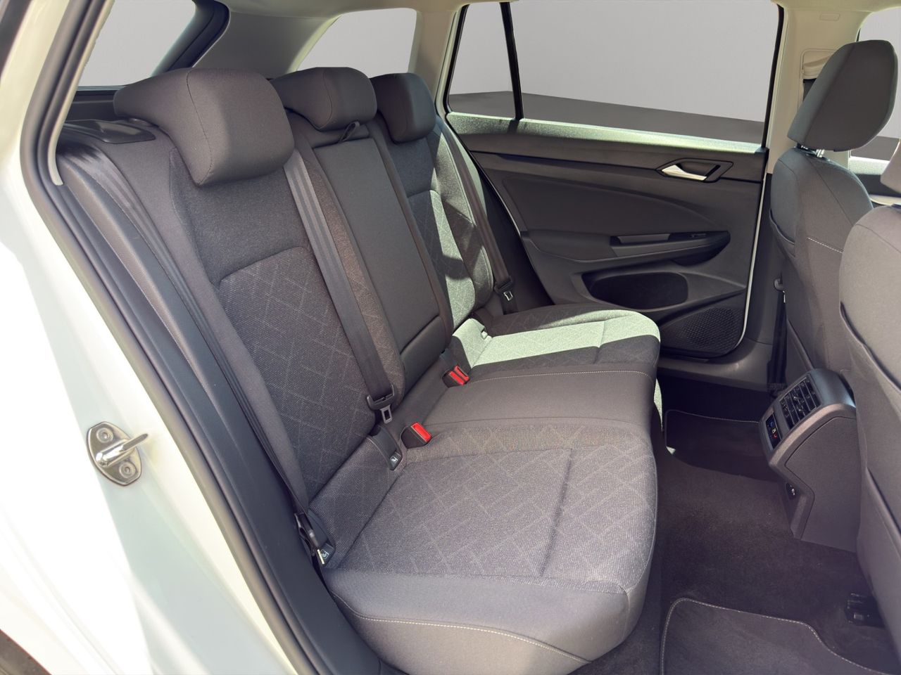Volkswagen Golf Life 2.0 TDI 85kW (115CV) Variant - Foto 2