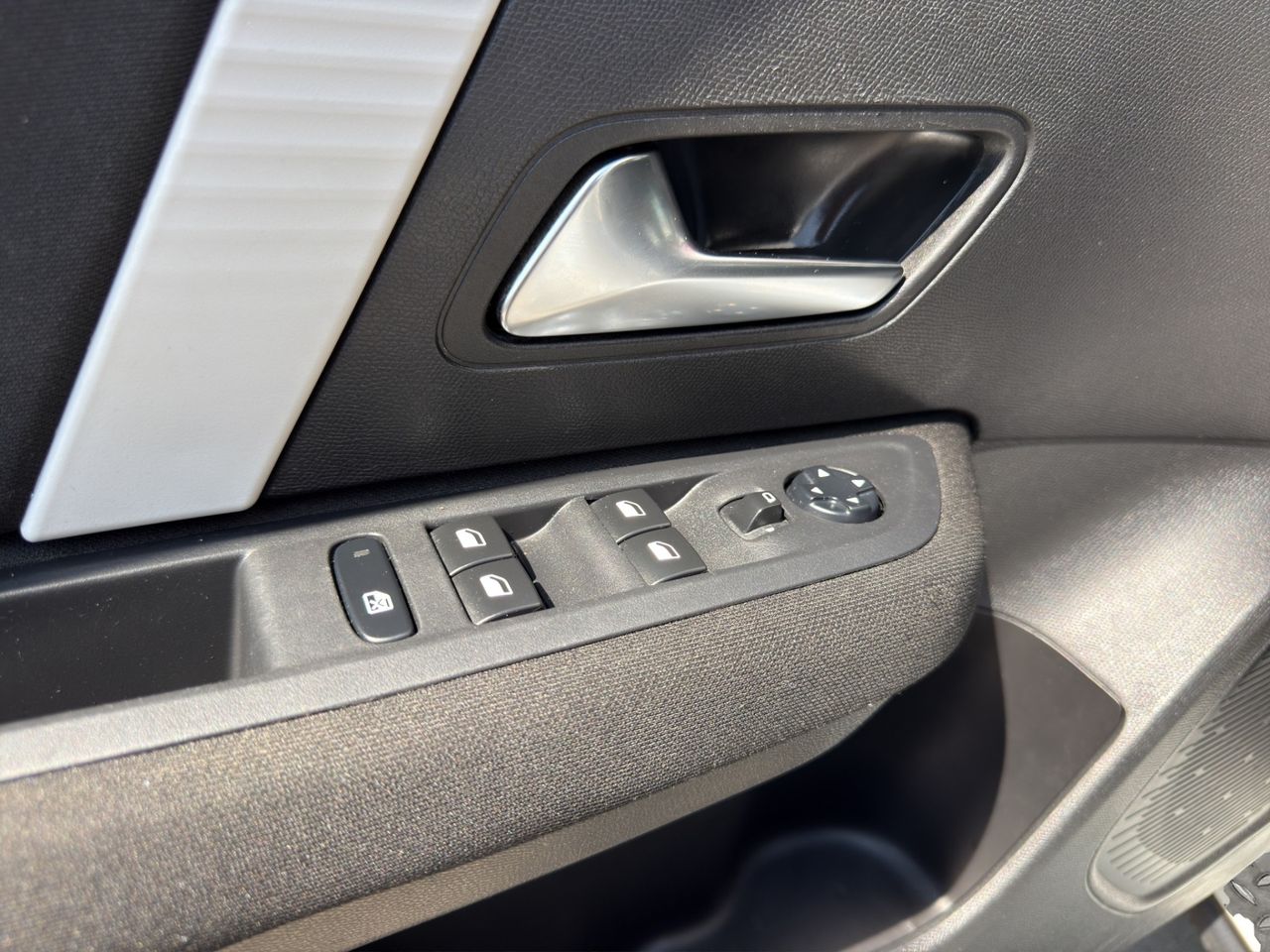 Citroën C4 BlueHDi 110 S&S Live Pack - Foto 2