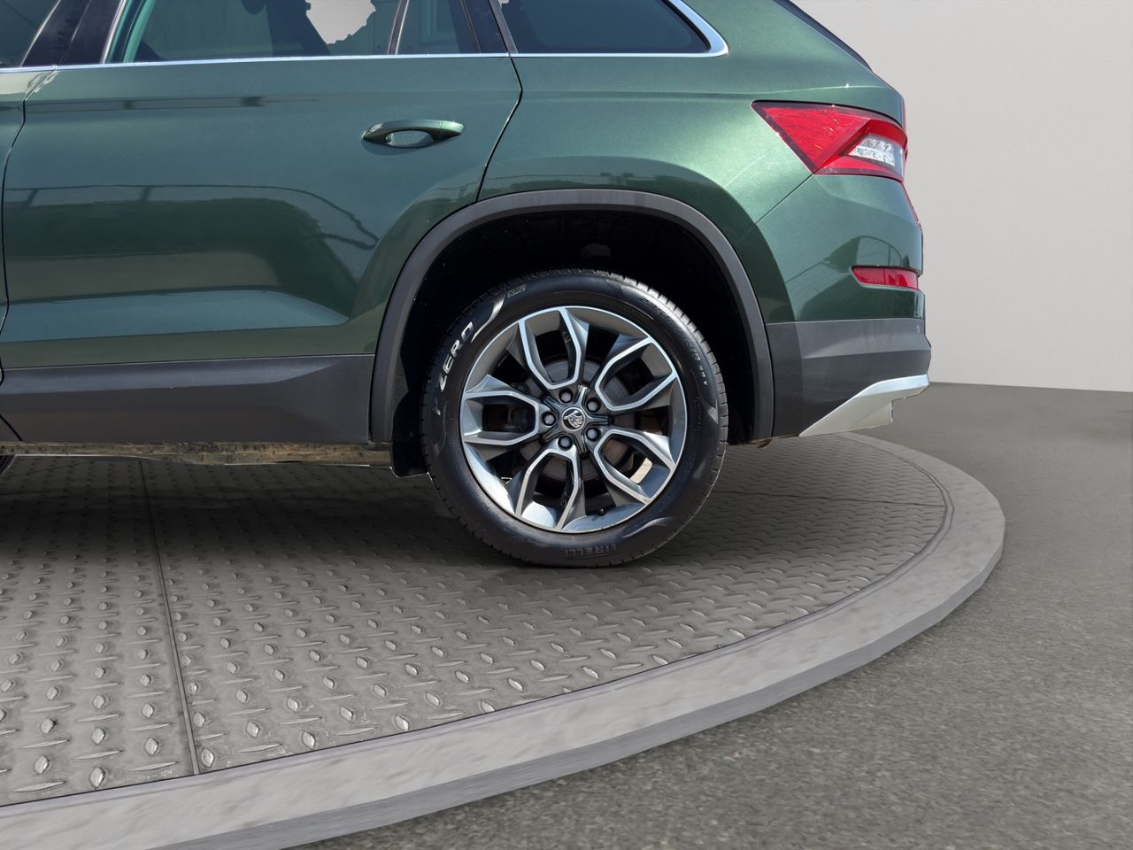 Skoda Kodiaq 2.0 TDI 110KW (150cv) DSG 4x4 Sportline - Foto 2