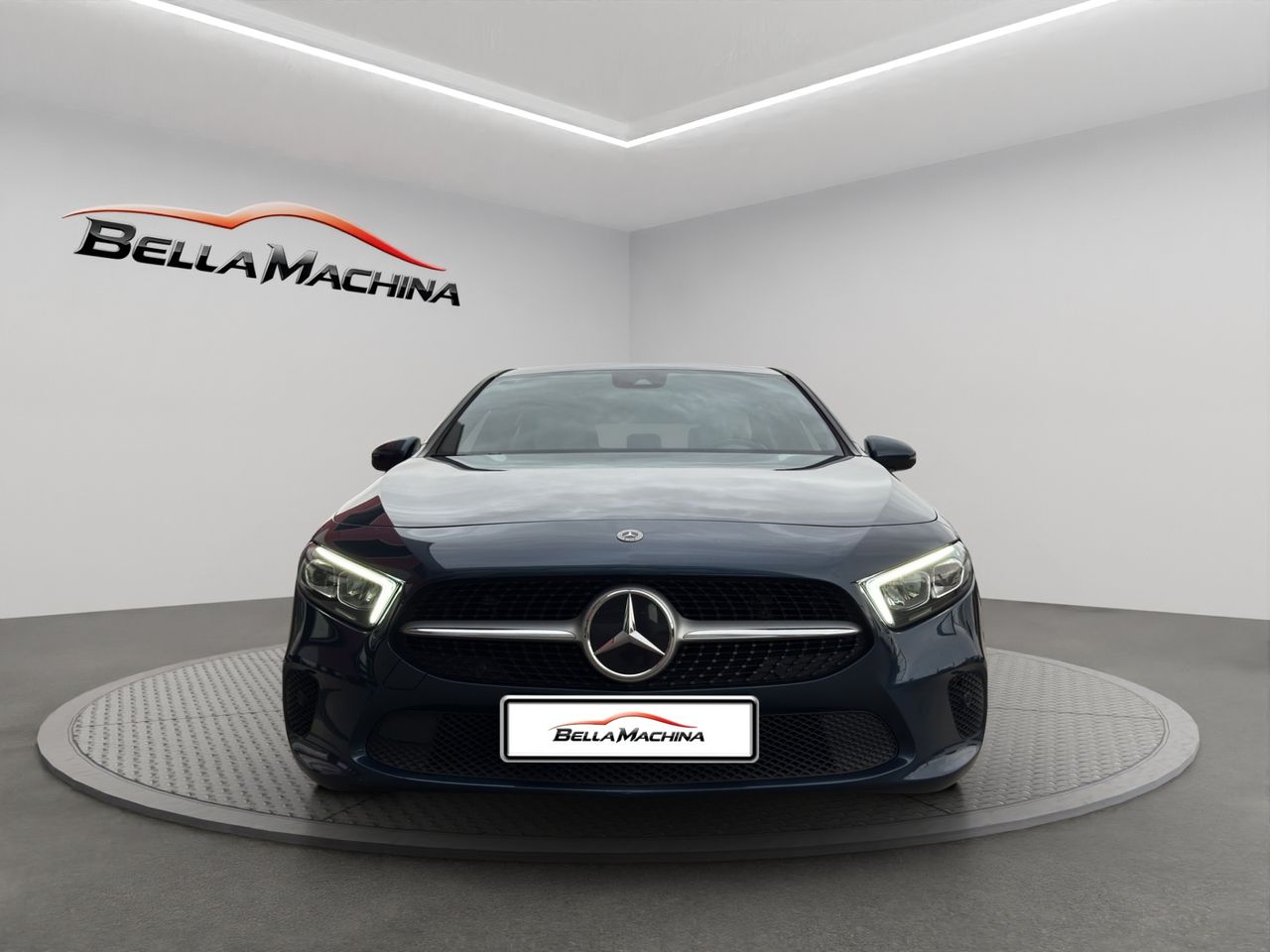 Mercedes Clase A A 180 Business Line 7G-DCT - Foto 2