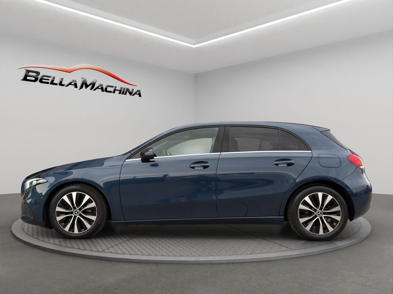 Mercedes Clase A A 180 Business Line 7G-DCT - Foto 2