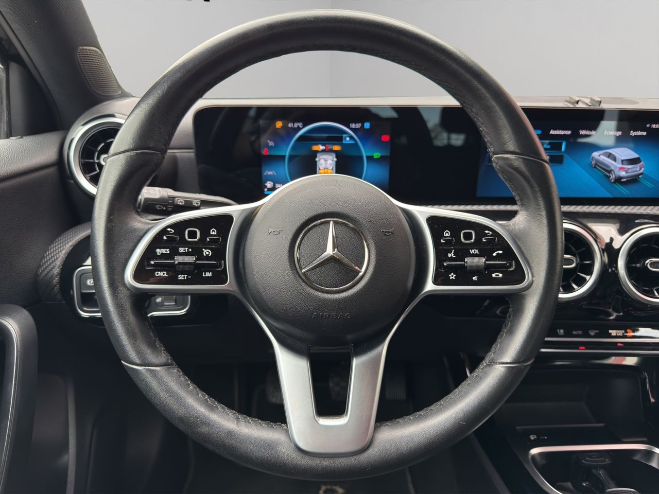 Mercedes Clase A A 180 d Business - Foto 2