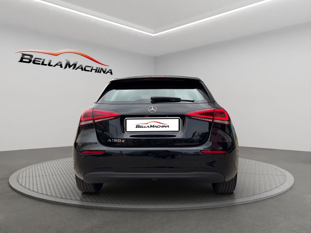Mercedes Clase A A 180 d Business - Foto 2