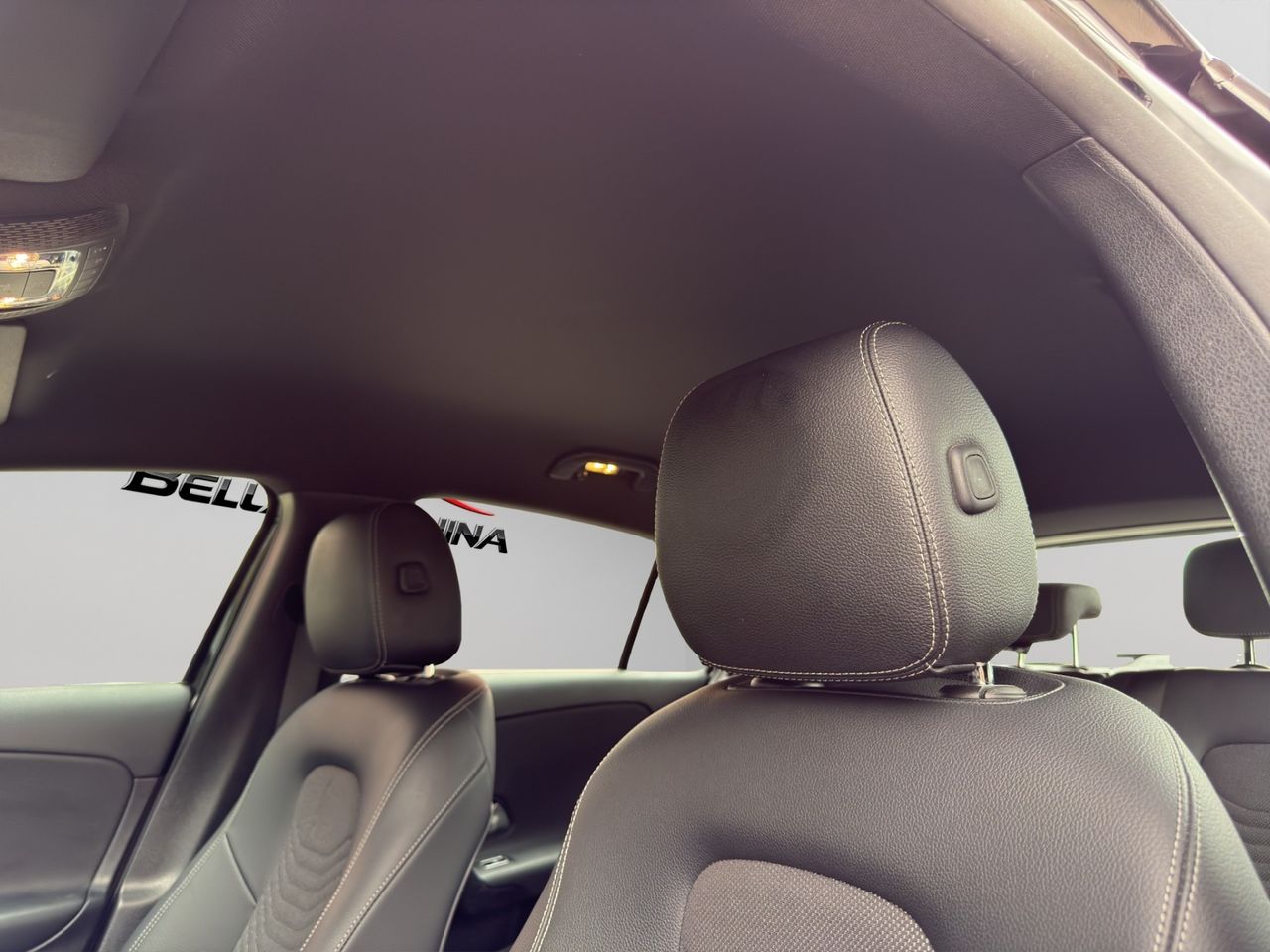 Mercedes Clase A A 180 d Business - Foto 2