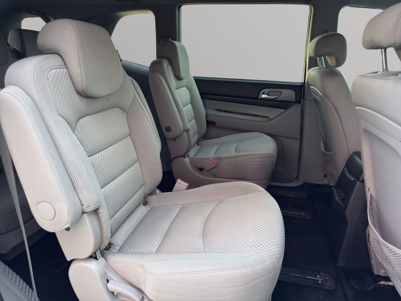 SsangYong Rodius D22T 178cv Premium Aut - Foto 2