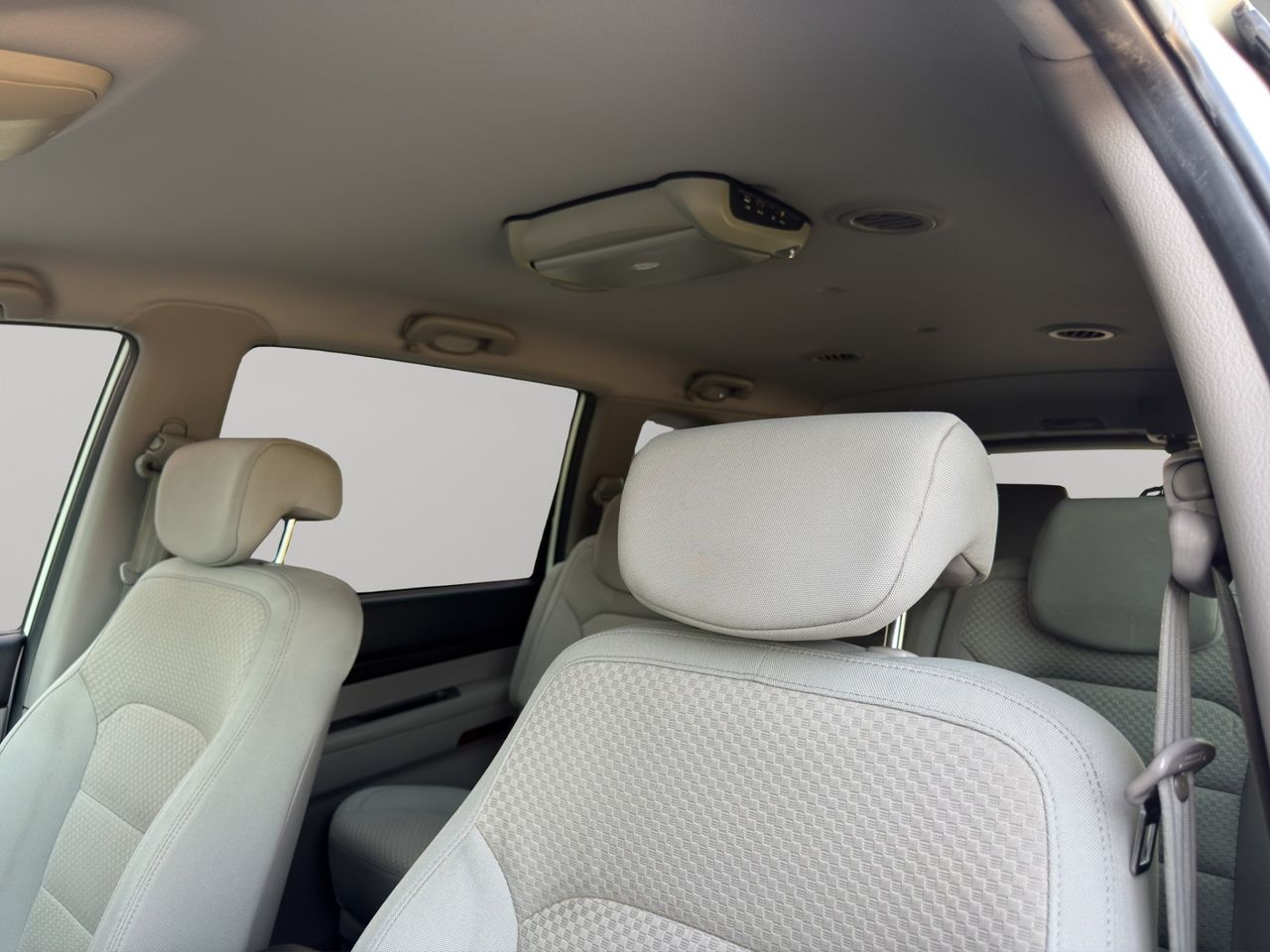 SsangYong Rodius D22T 178cv Premium Aut - Foto 2