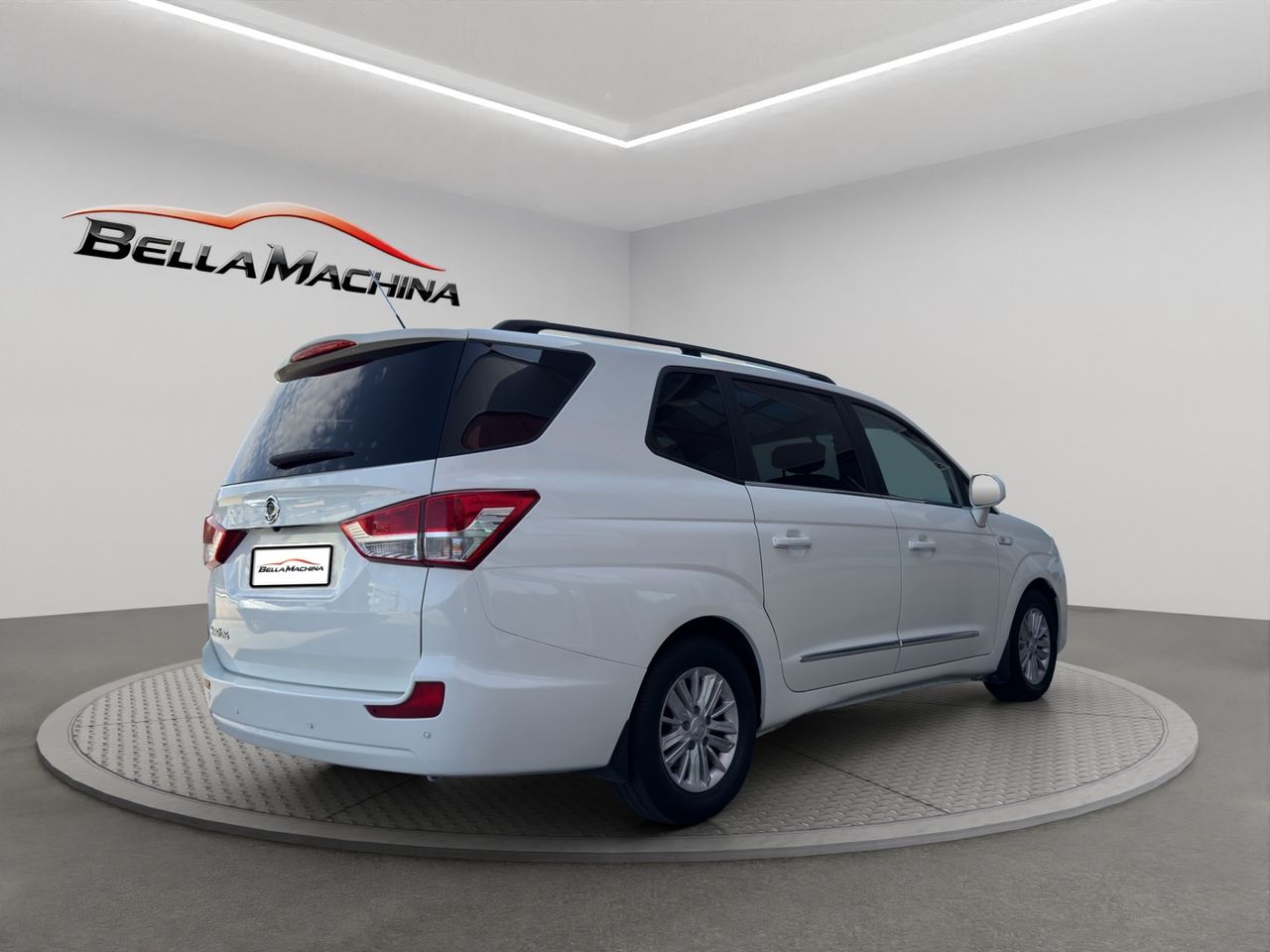 SsangYong Rodius D22T 178cv Premium Aut - Foto 2