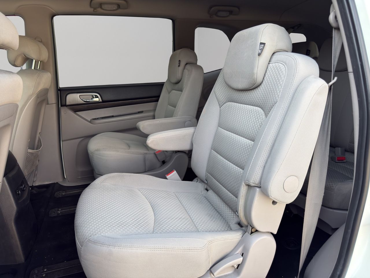 SsangYong Rodius D22T 178cv Premium Aut - Foto 2
