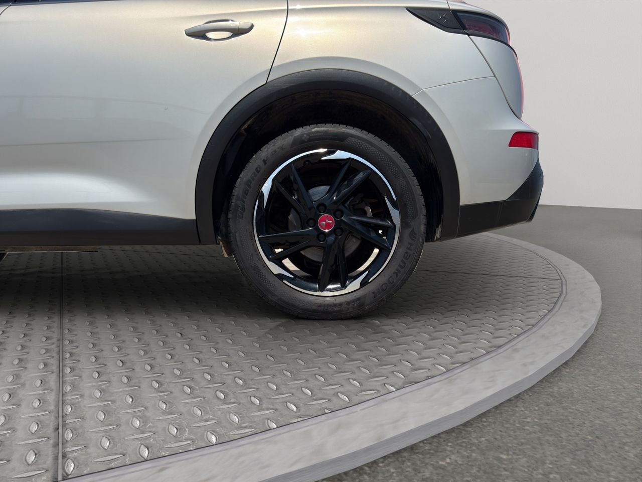 DS DS 7 Crossback BlueHDi DE 96kW (130CV) AT. PERF.LINE - Foto 2