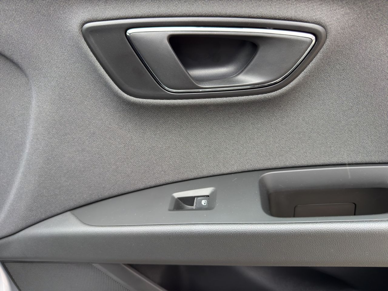 Seat Leon 2.0 TDI 110kW S&S Xcellence - Foto 2