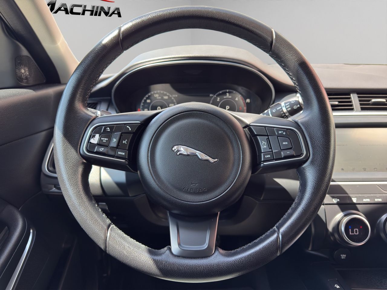 Jaguar E-Pace 2.0D 110kW 4WD Auto - Foto 2