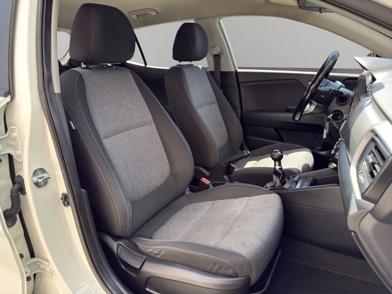 Kia Stonic 1.2 DPi 62kW (84CV) Drive Plus - Foto 2