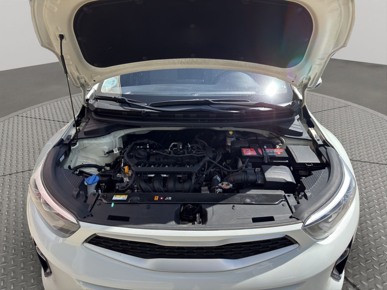 Kia Stonic 1.2 DPi 62kW (84CV) Drive Plus - Foto 2
