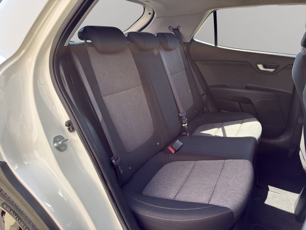 Kia Stonic 1.2 DPi 62kW (84CV) Drive Plus - Foto 2