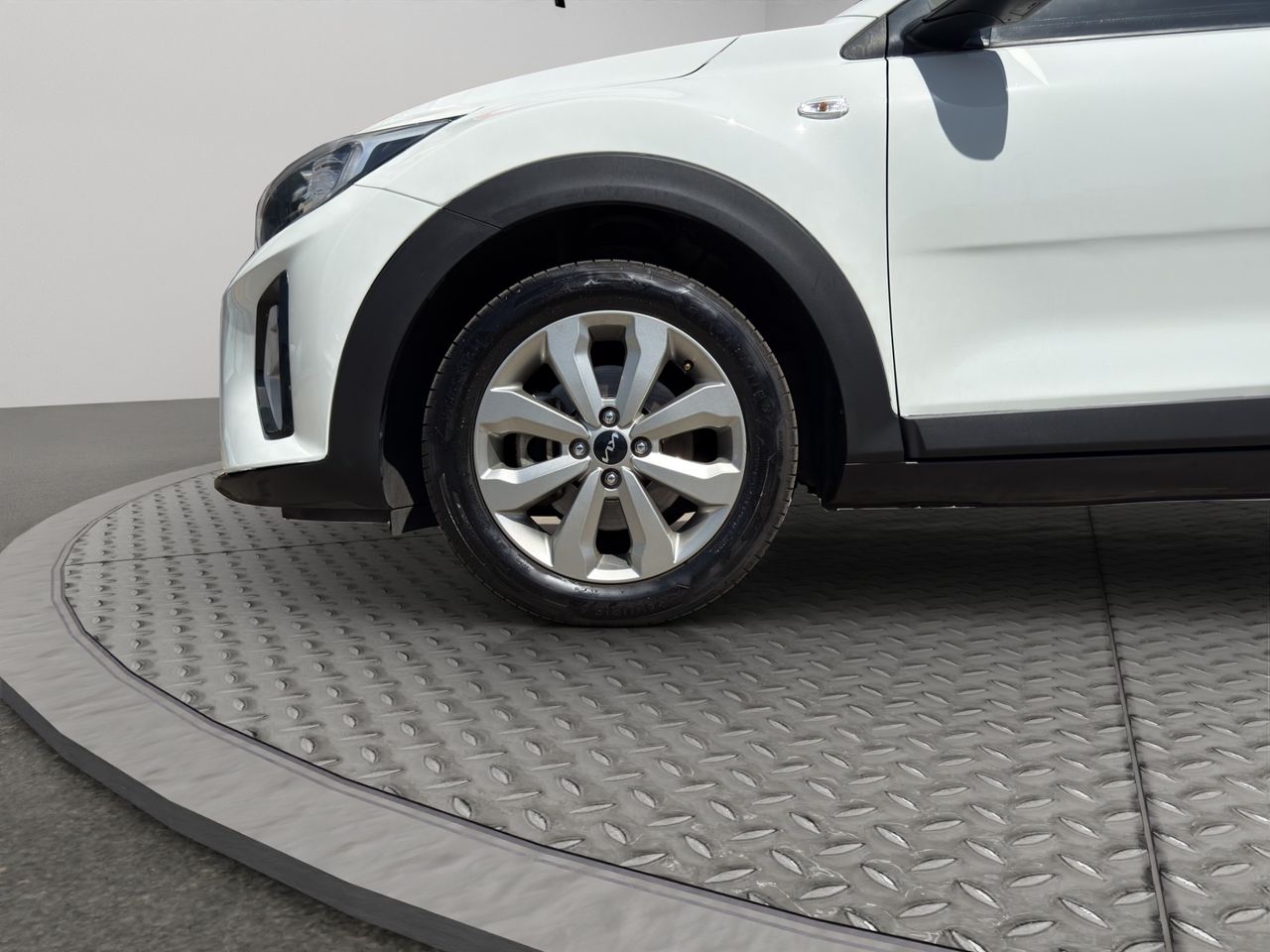 Kia Stonic 1.2 DPi 62kW (84CV) Drive Plus - Foto 2