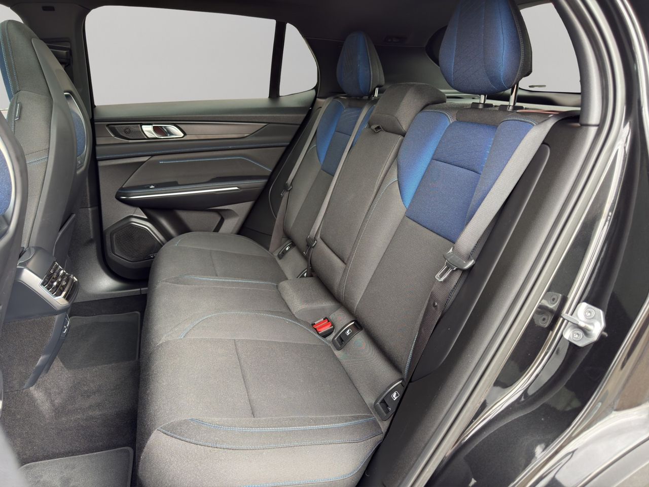 Lynk & Co 01 1.5 PHEV 6.6kW - Foto 2