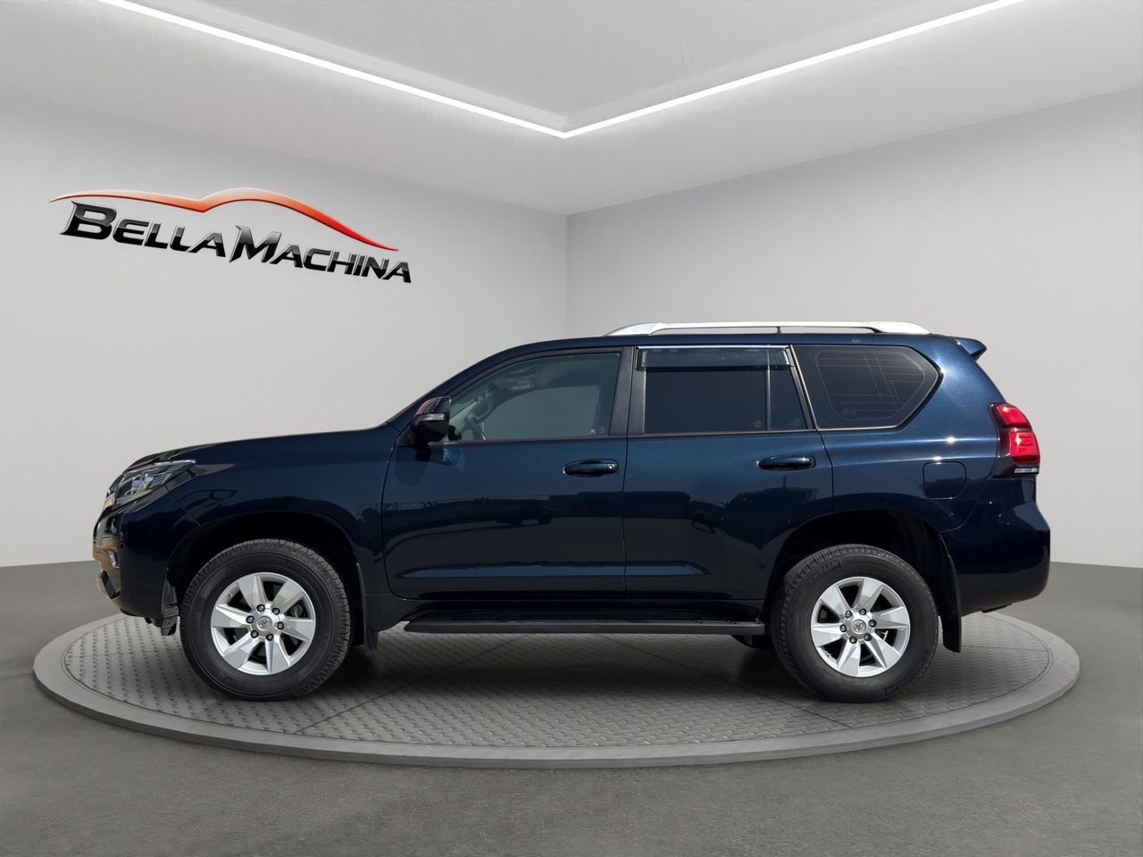 Toyota Land Cruiser 2.8 D-4D VX AUTO - Foto 2