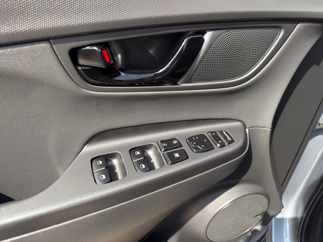 Hyundai Kona 1.6 CRDI 85kW (115CV) Tecno Red 4X2 - Foto 2