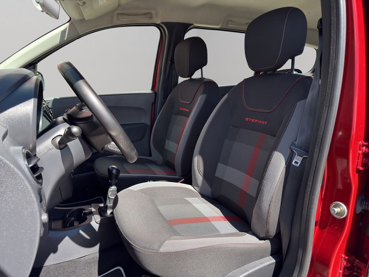 Dacia Lodgy SL Xplore TCE 96kW (130CV) 5Pl GPF - Foto 2