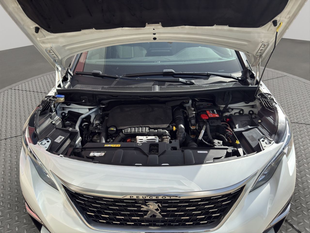 Peugeot 5008 GT-Line 1.2L PureTech 96kW (130CV) S&S - Foto 2