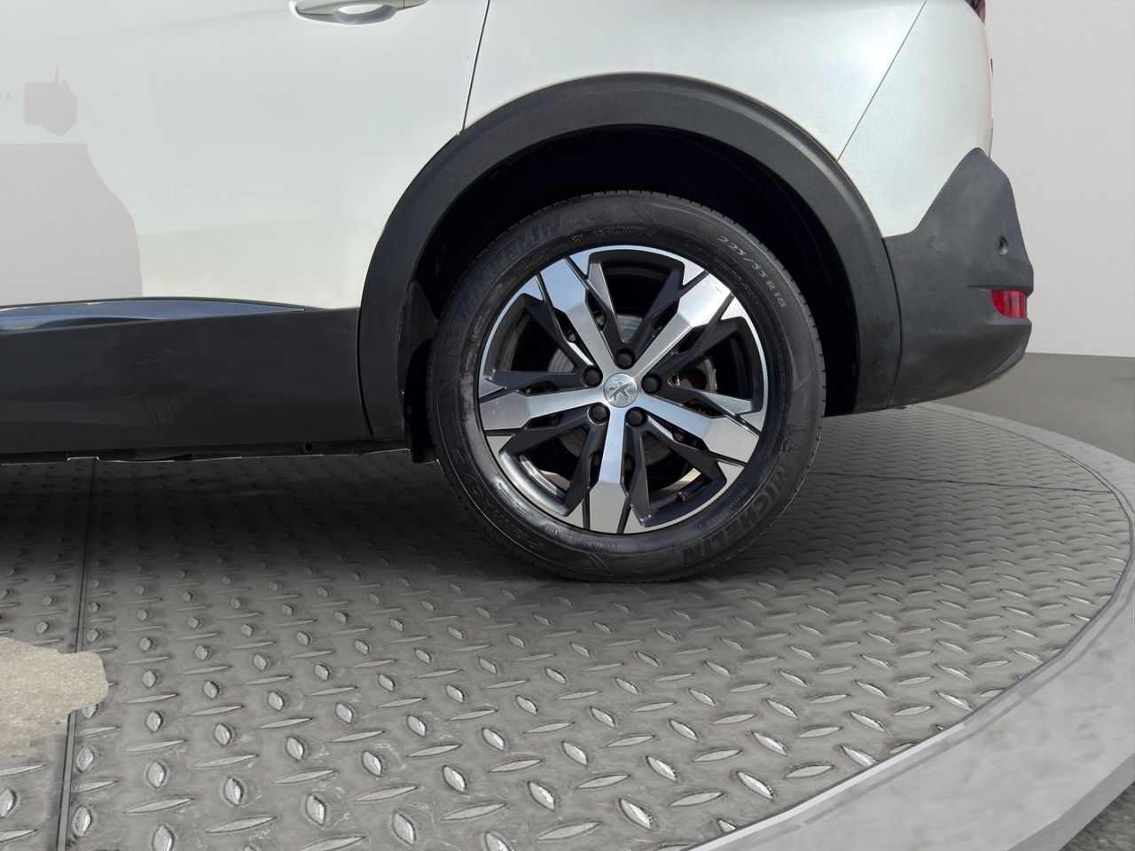 Peugeot 5008 GT-Line 1.2L PureTech 96kW (130CV) S&S - Foto 2