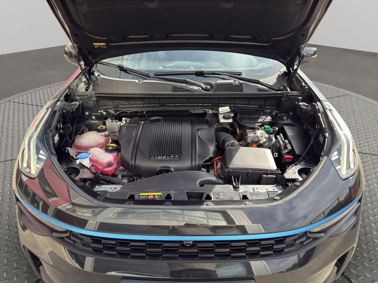 Lynk & Co 01 1.5 PHEV 6.6kW - Foto 2