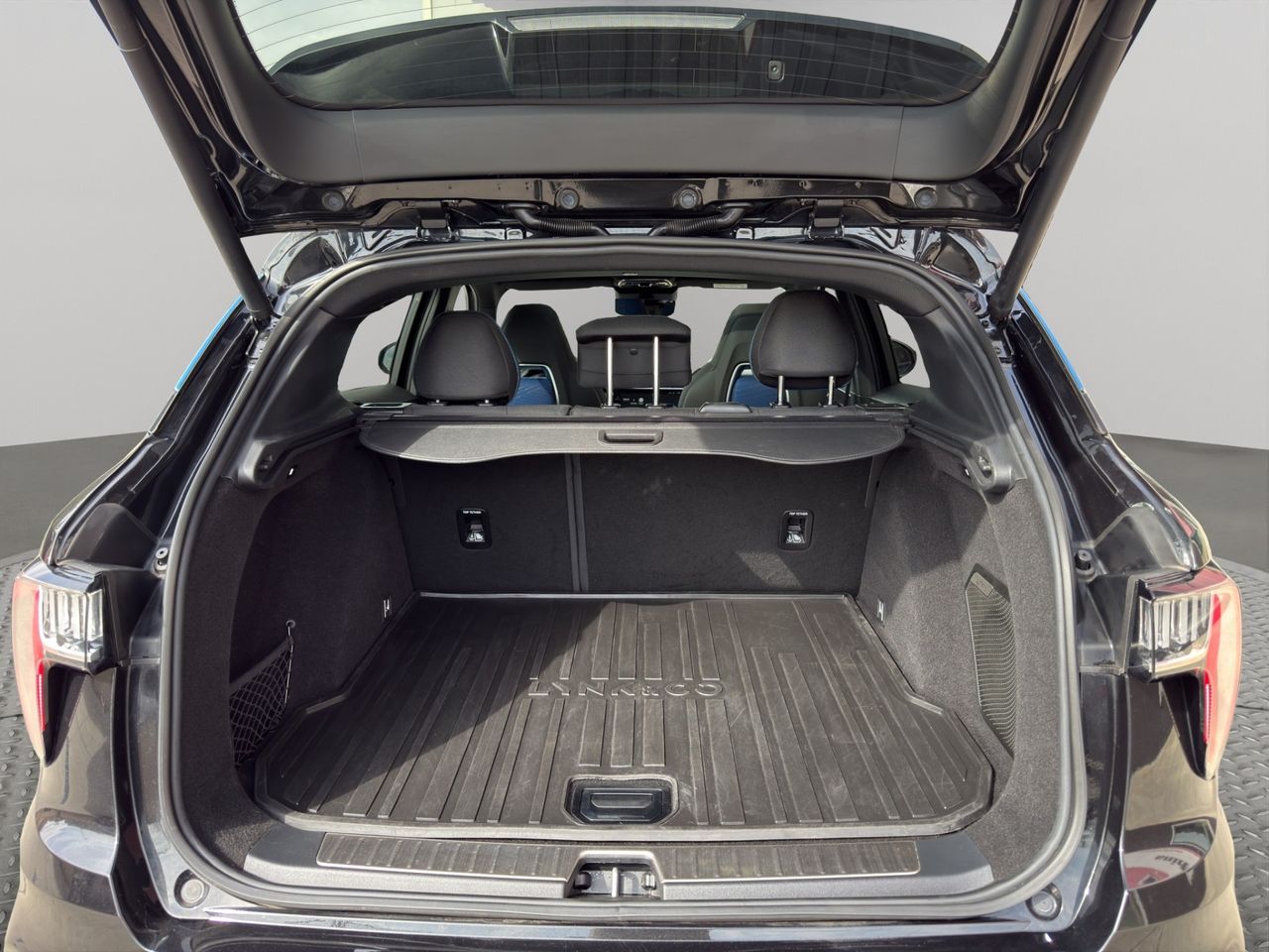 Lynk & Co 01 1.5 PHEV 6.6kW - Foto 2