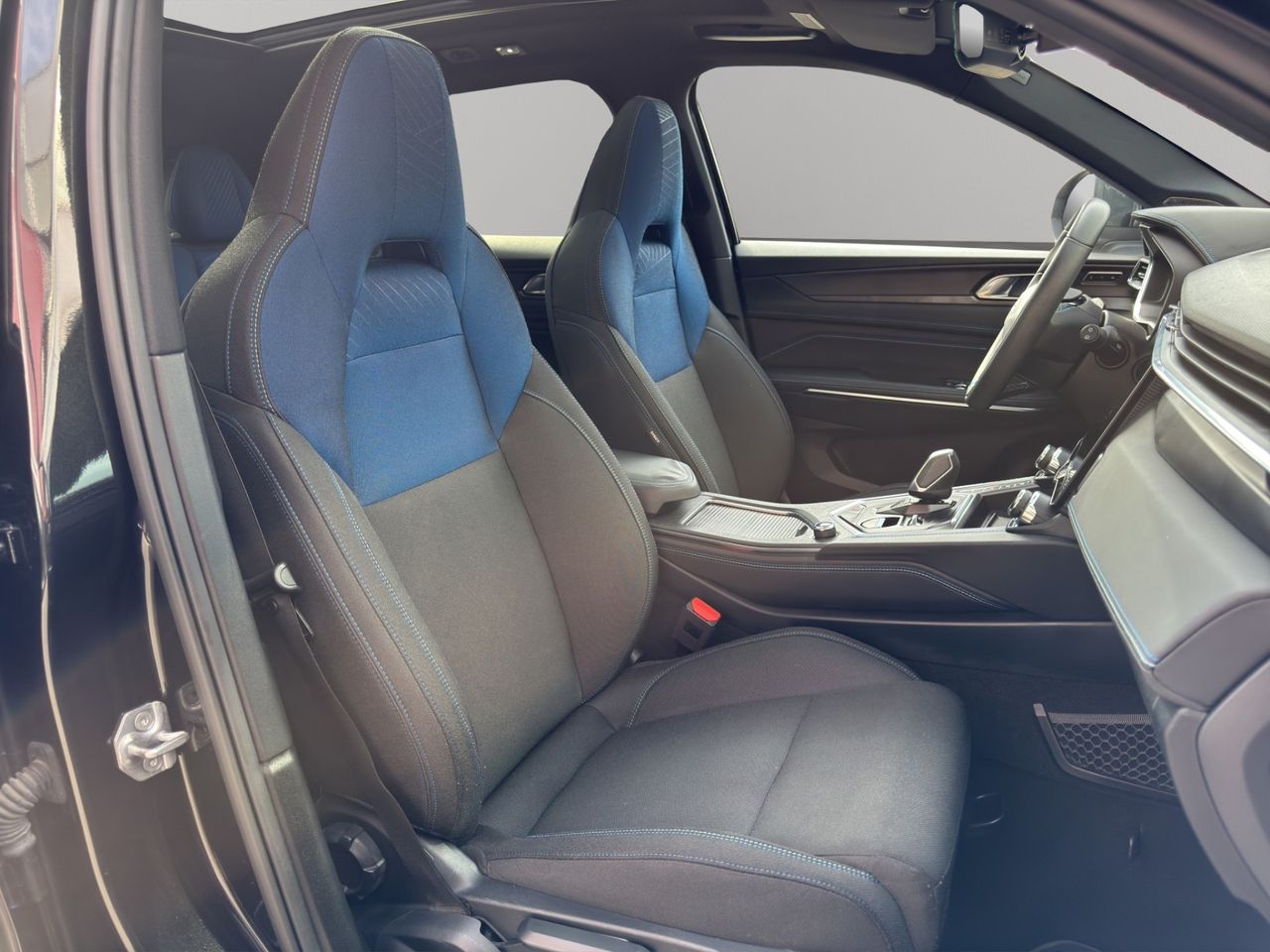 Lynk & Co 01 1.5 PHEV 6.6kW - Foto 2
