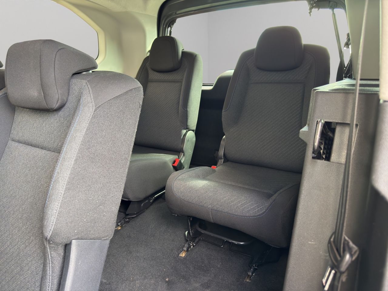 Peugeot Rifter Allure Pack Long BlueHDi 96kW 7 plazas - Foto 2