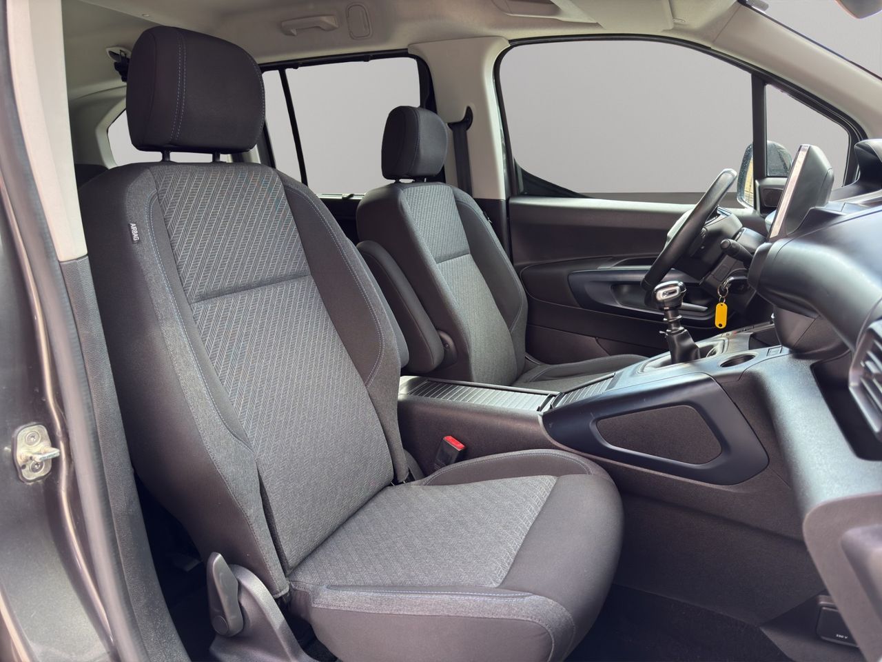 Peugeot Rifter Allure Pack Long BlueHDi 96kW 7 plazas - Foto 2