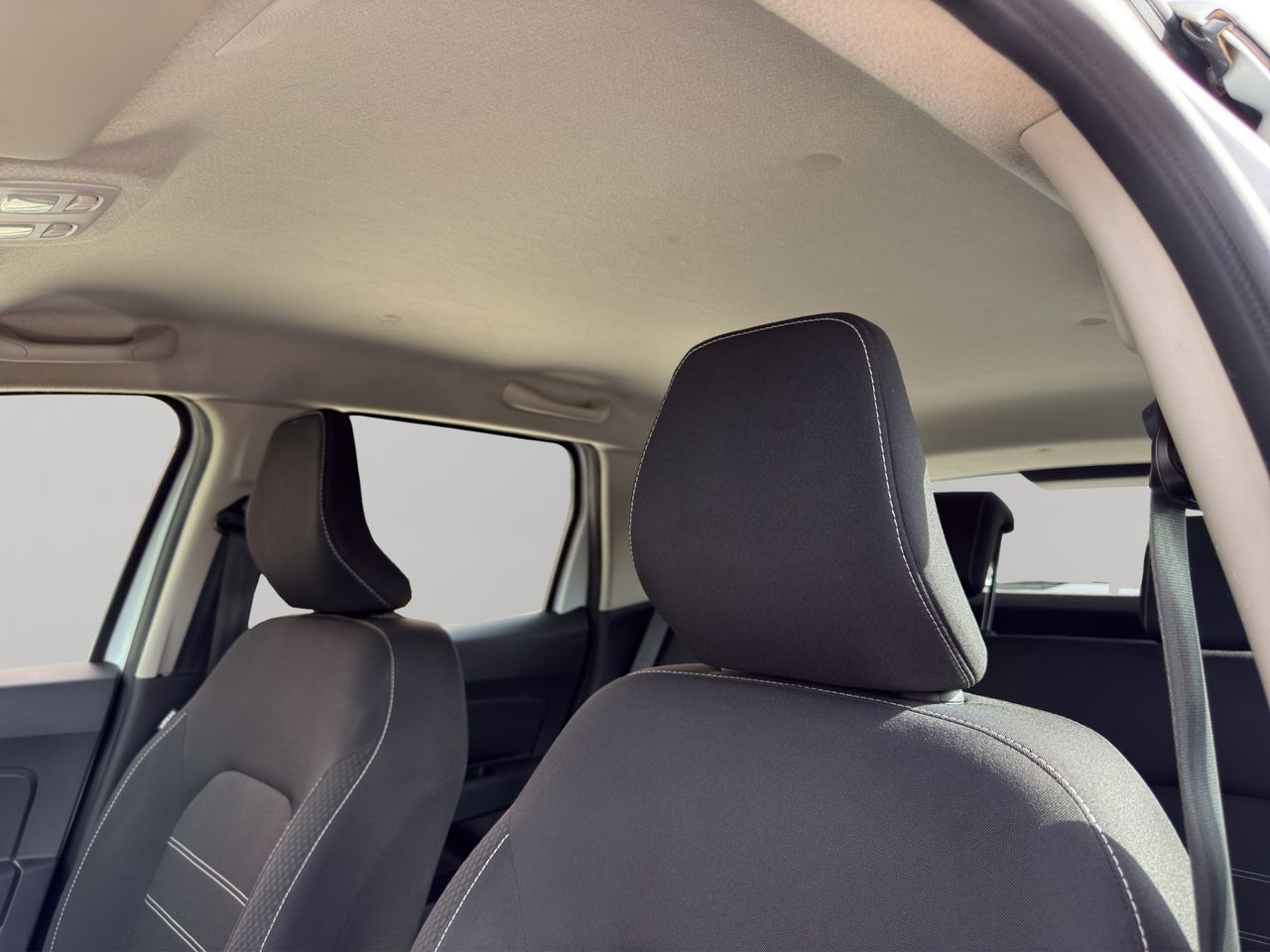 Dacia Duster Comfort Blue dCi 85kW (115CV) 4X4 - Foto 2