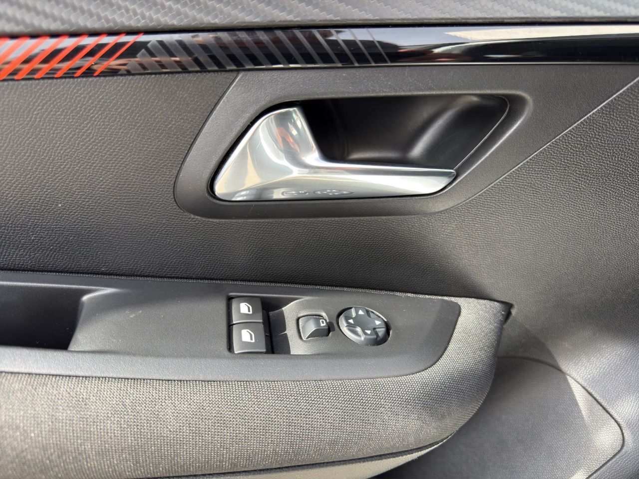 Peugeot 208 PureTech 55kW (75CV) Active - Foto 2