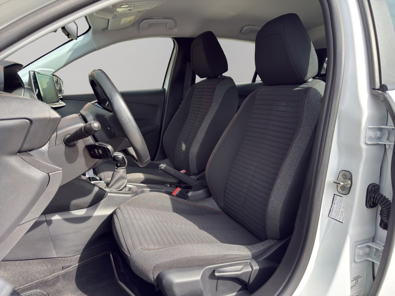 Peugeot 208 PureTech 55kW (75CV) Active - Foto 2