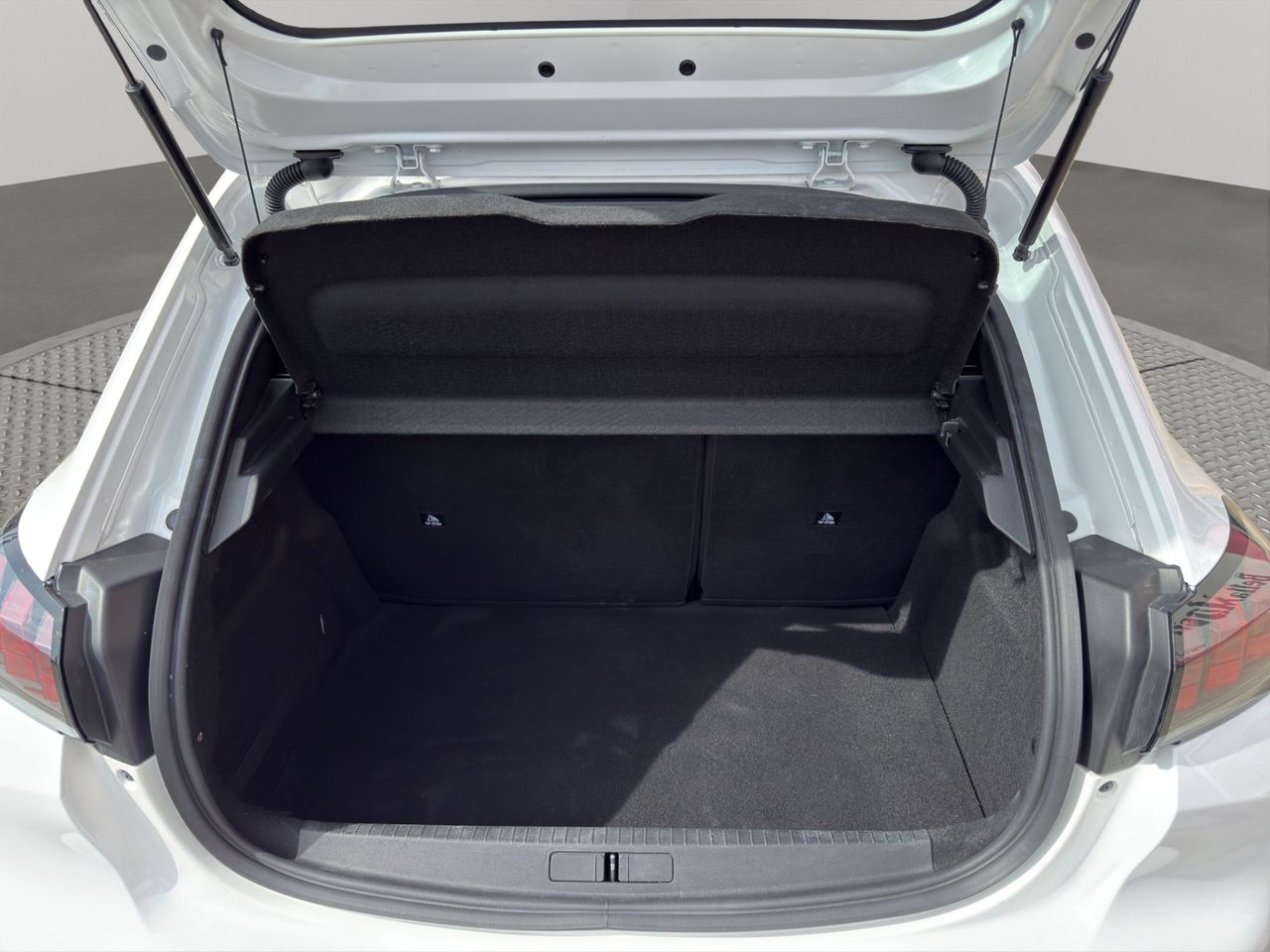 Peugeot 208 PureTech 55kW (75CV) Active - Foto 2