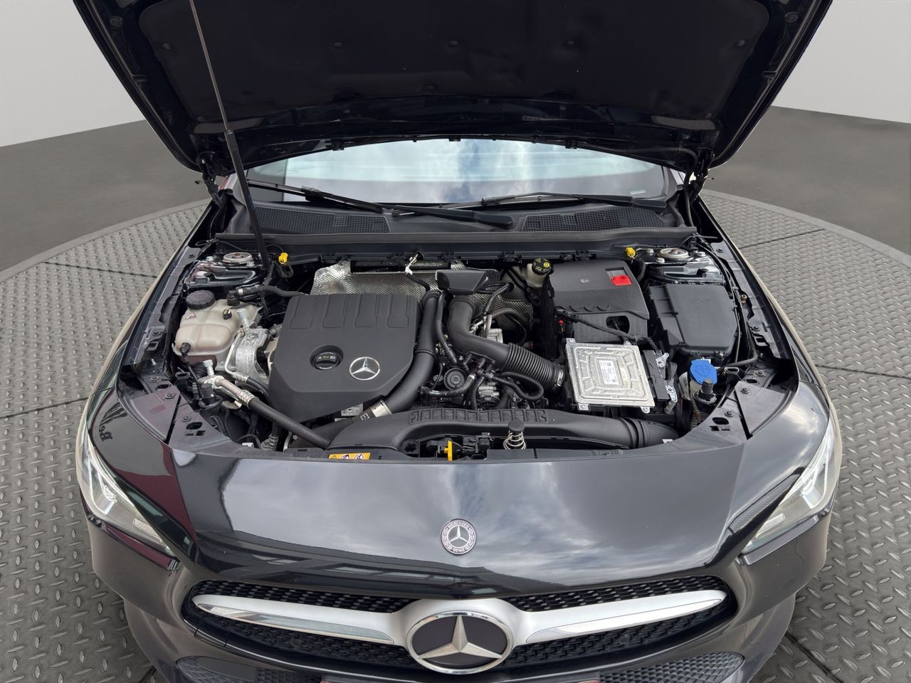 Mercedes CLA CLA 180 Shooting Brake - Foto 2