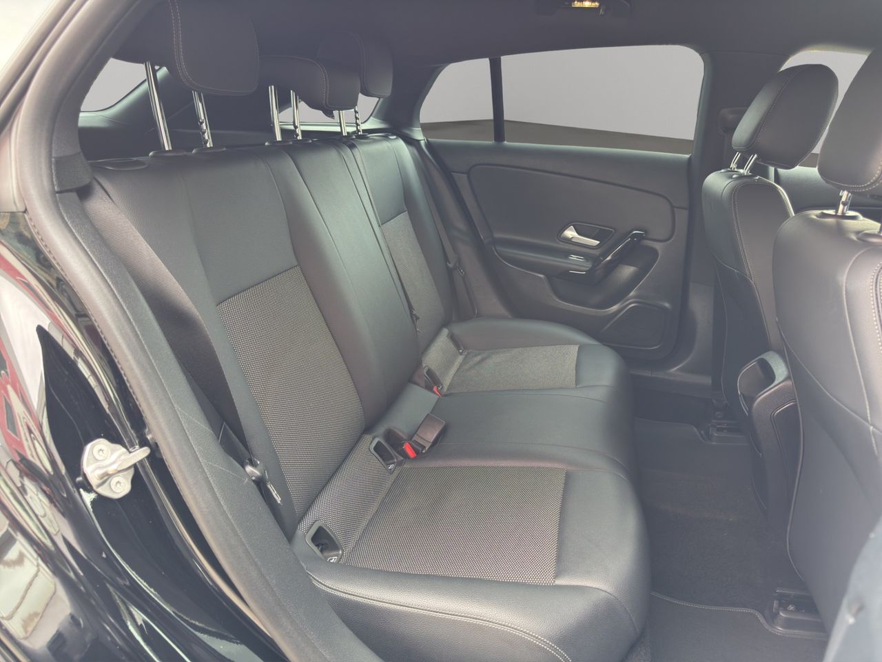 Mercedes CLA CLA 180 Shooting Brake - Foto 2