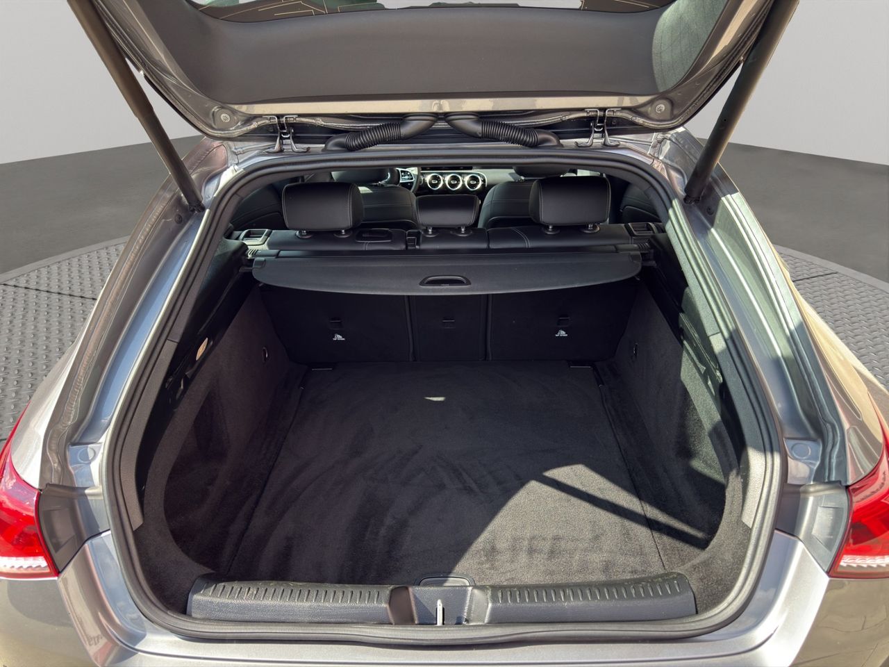 Mercedes CLA CLA 200 D DCT Shooting Brake - Foto 2