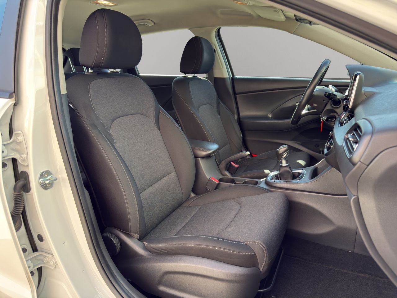 Hyundai i30 1.6 CRDI 85kW (116CV) Klass - Foto 2