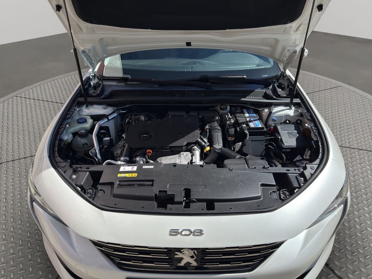 Peugeot 508 5P Allure BlueHDi 130 S&S EAT8 - Foto 2