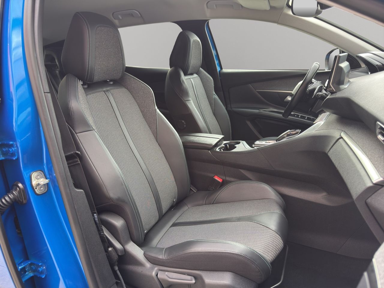 Peugeot 3008 1.5 BlueHDi 96kW (130CV) S&S Allure EAT8 - Foto 2