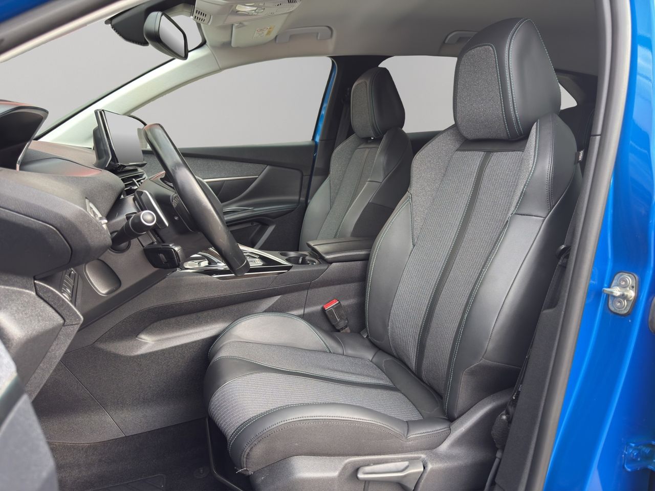 Peugeot 3008 1.5 BlueHDi 96kW (130CV) S&S Allure EAT8 - Foto 2