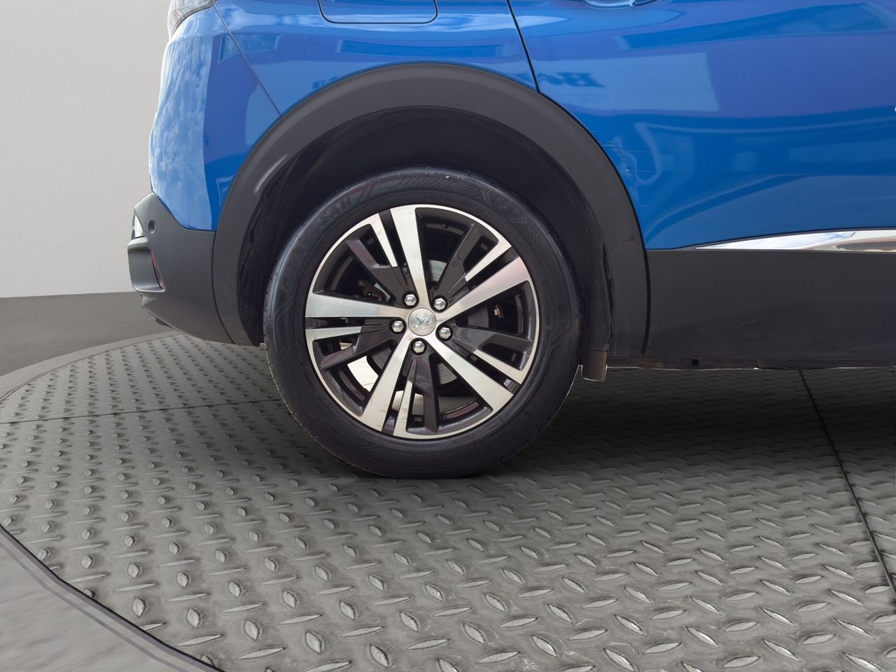Peugeot 3008 1.5 BlueHDi 96kW (130CV) S&S Allure EAT8 - Foto 2