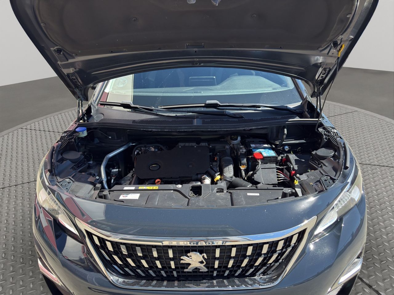 Peugeot 3008 1.5 BlueHDi 96kW (130CV) S&S Active - Foto 2