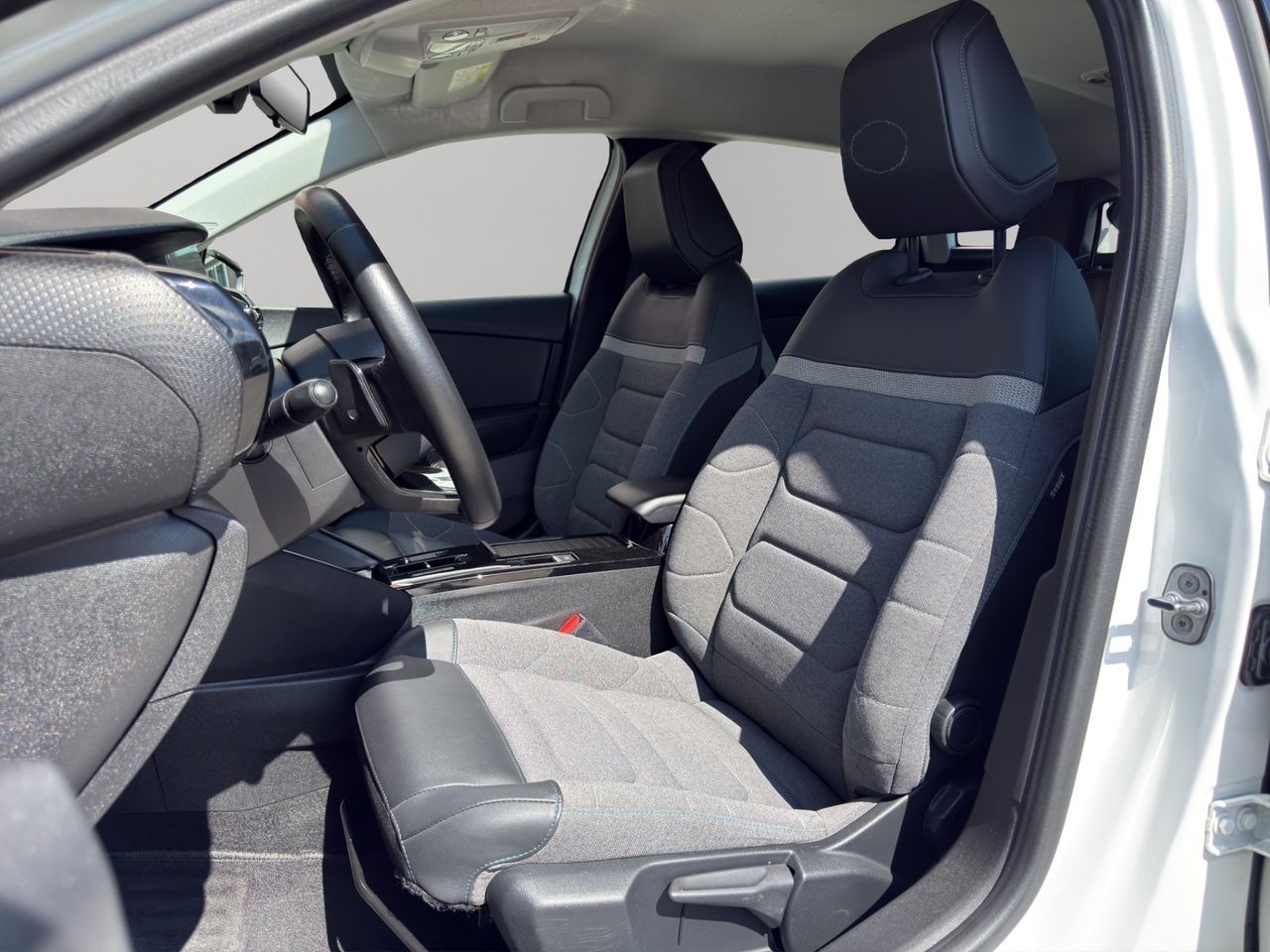 Citroën C4 BlueHDi 130 S&S EAT8 Feel Pack - Foto 2
