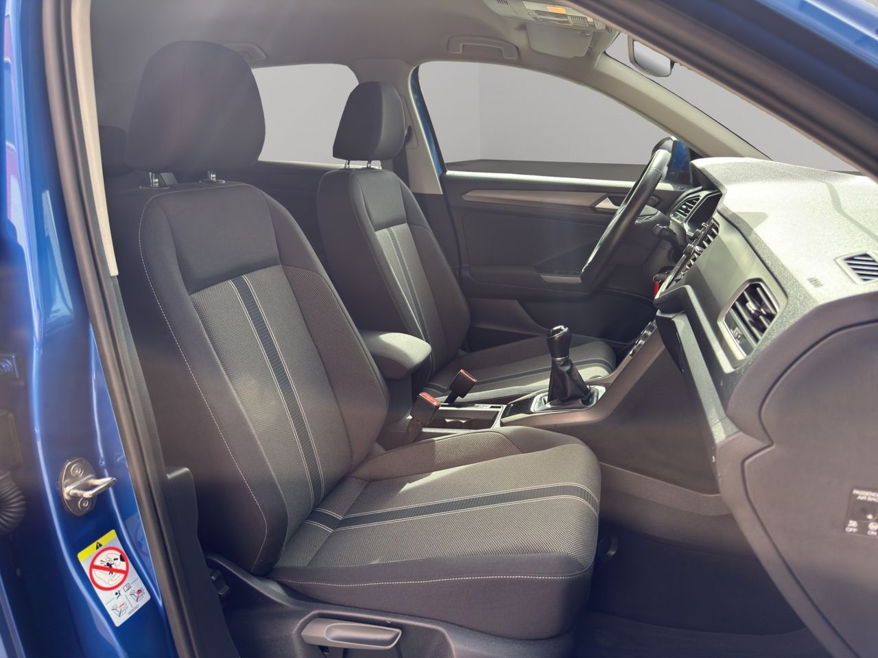 Volkswagen T-Roc Advance 1.0 TSI 85kW (115CV) - Foto 2