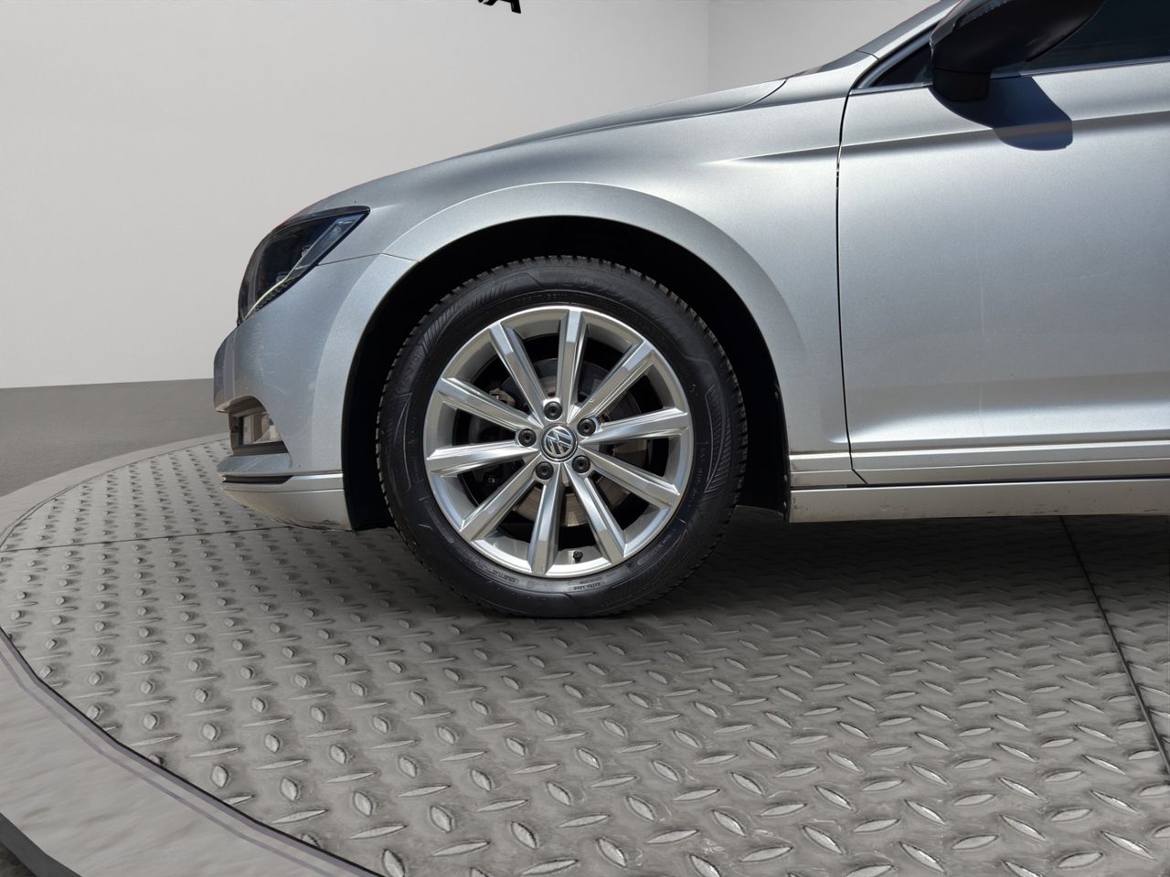 Volkswagen Passat Advance 2.0 TDI 110kW(150CV) DSG Variant - Foto 2