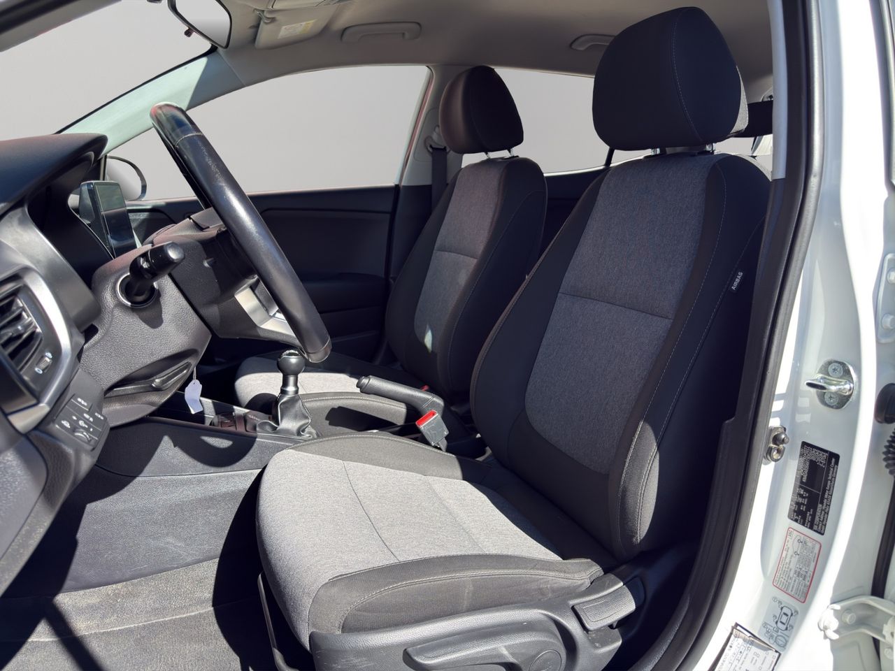 Kia Stonic 1.2 DPi 62kW (84CV) Concept - Foto 2